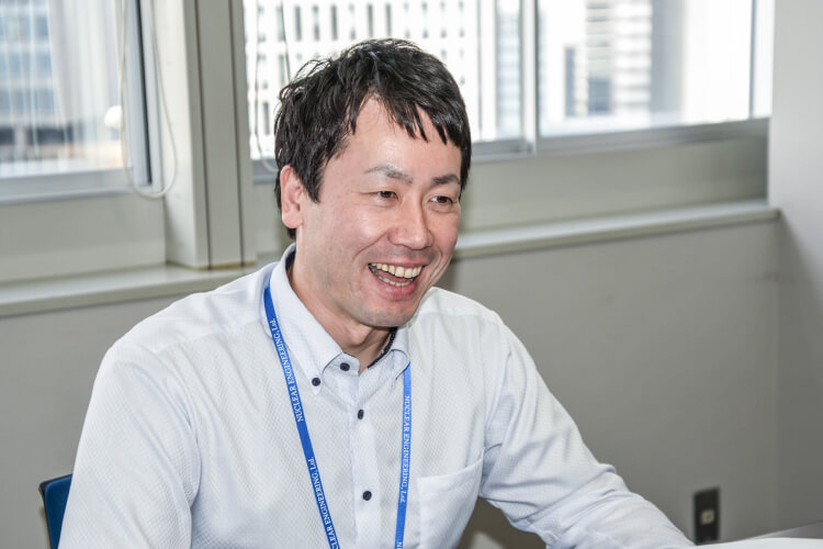 入社前までのキャリアと入社理由を教えてください。