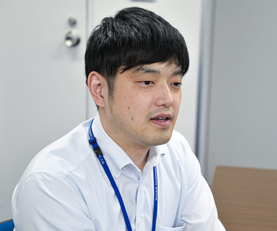 解析サービス本部システム技術グループ