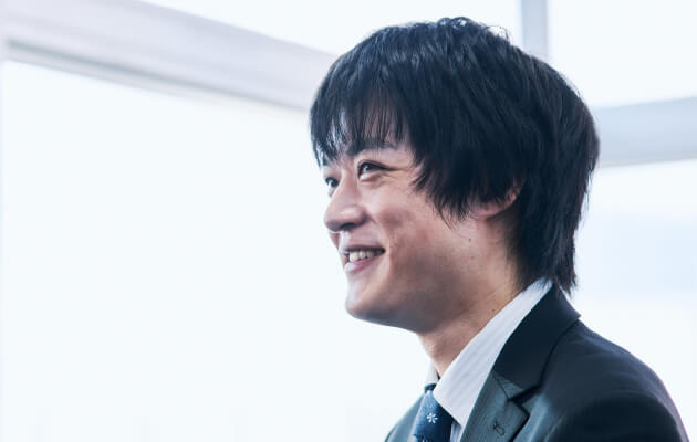 氏名が入ります