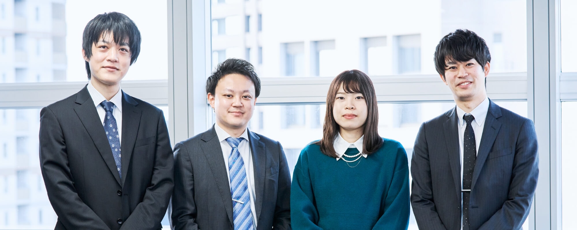 解析サービス本部